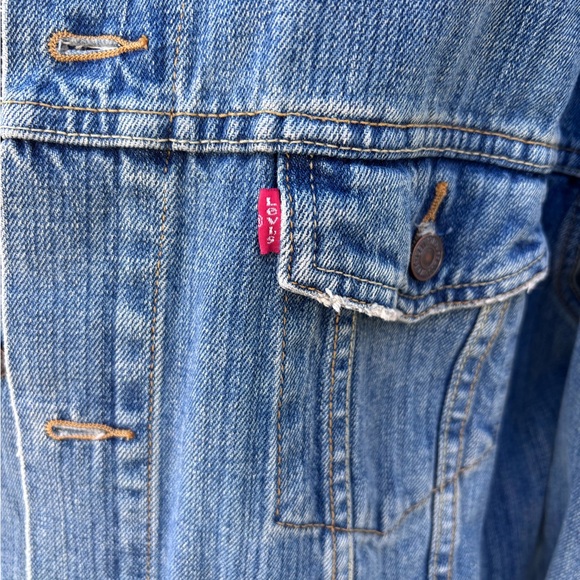 Vintage Levi's Trucker Jacket - Picture 2 of 6